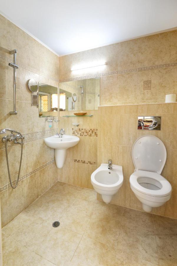 Hotel Sveti Nikola Boyana - Free Parking Sofia Rom bilde